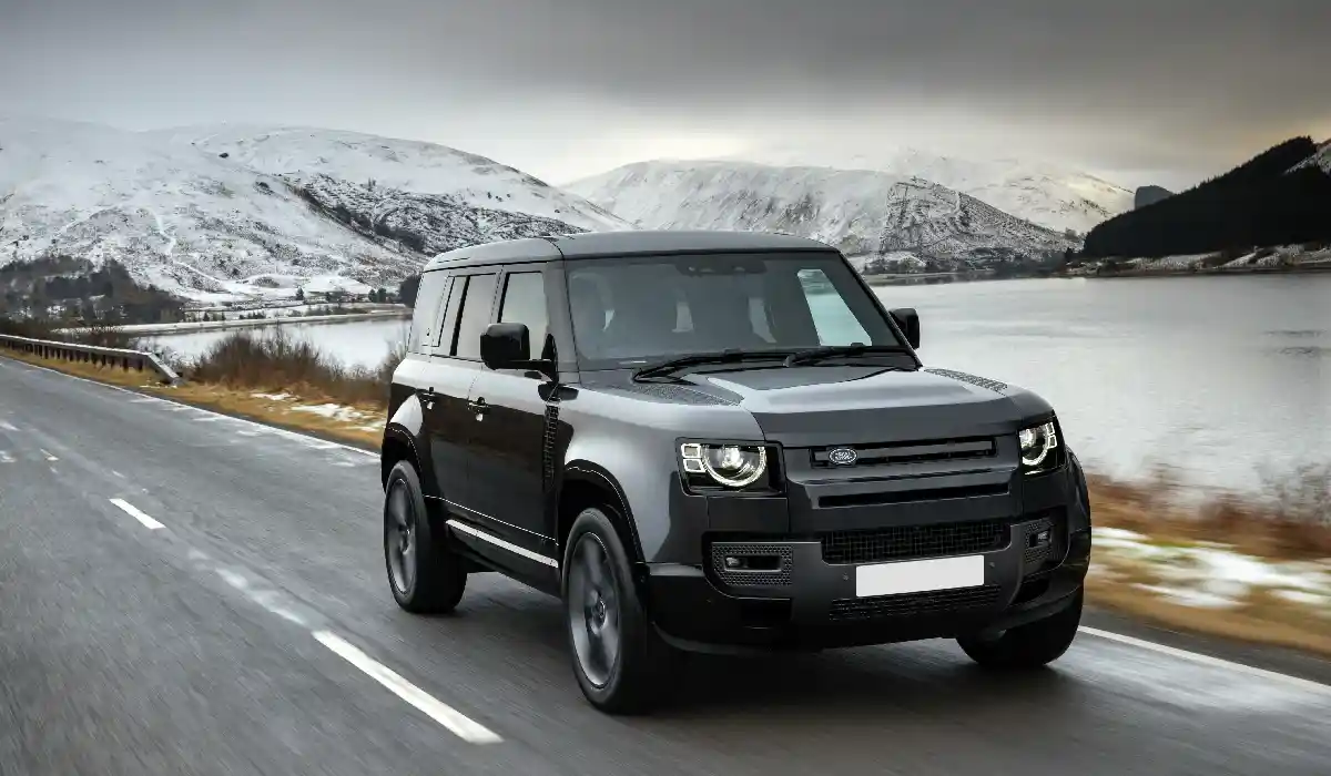 Land Rover - Defender 110 X P400 - Best Car Rentals - Best Preowned Car - Exclusive Concierge Club.webp